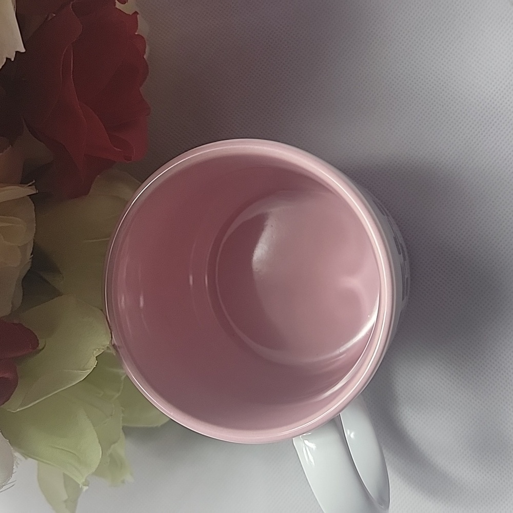 Hello Kitty Mug - Picture 3 of 4